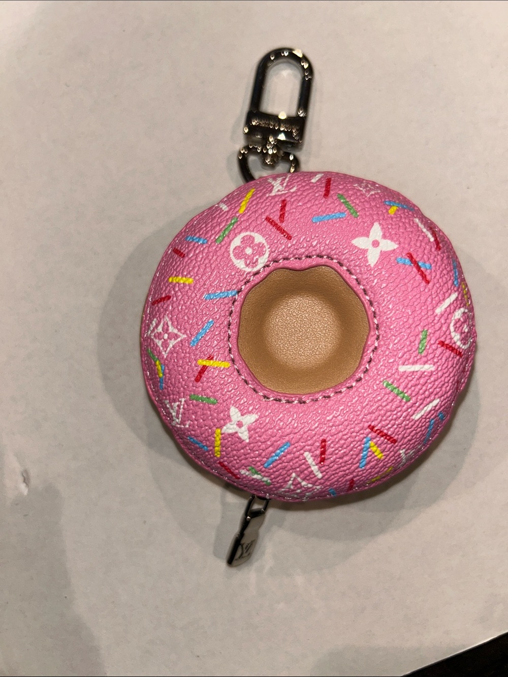 DONUT CHARM - Picture 2 of 5
